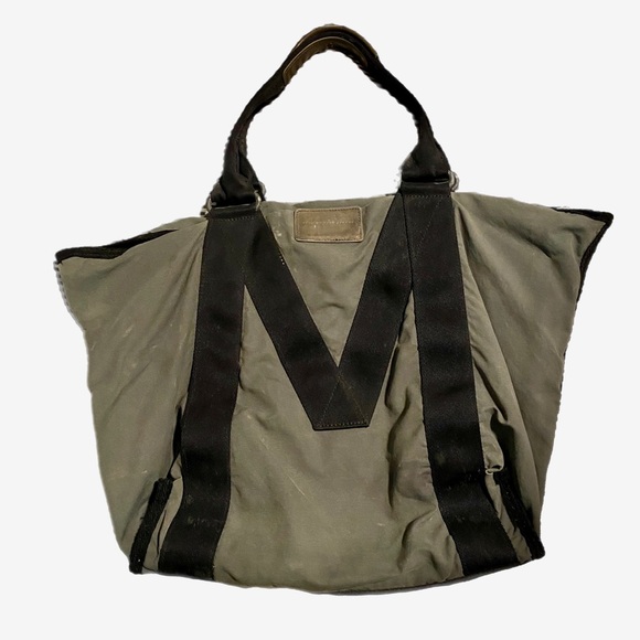 Marc by Marc Jacobs Grey and Black Canvas Utility Tote Bag - Picture 2 of 8